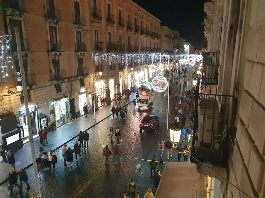 Stesicoro-Duomo Elegante Appartamento In Centro Catania Apartment